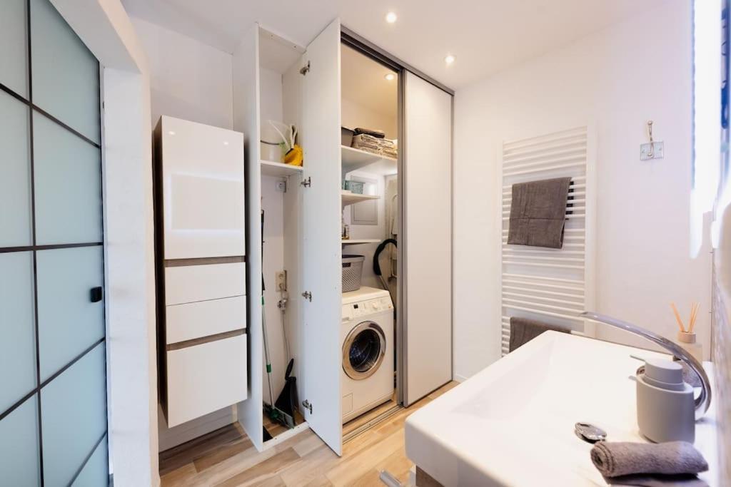 Racing-Apartment Herresbach Buitenkant foto