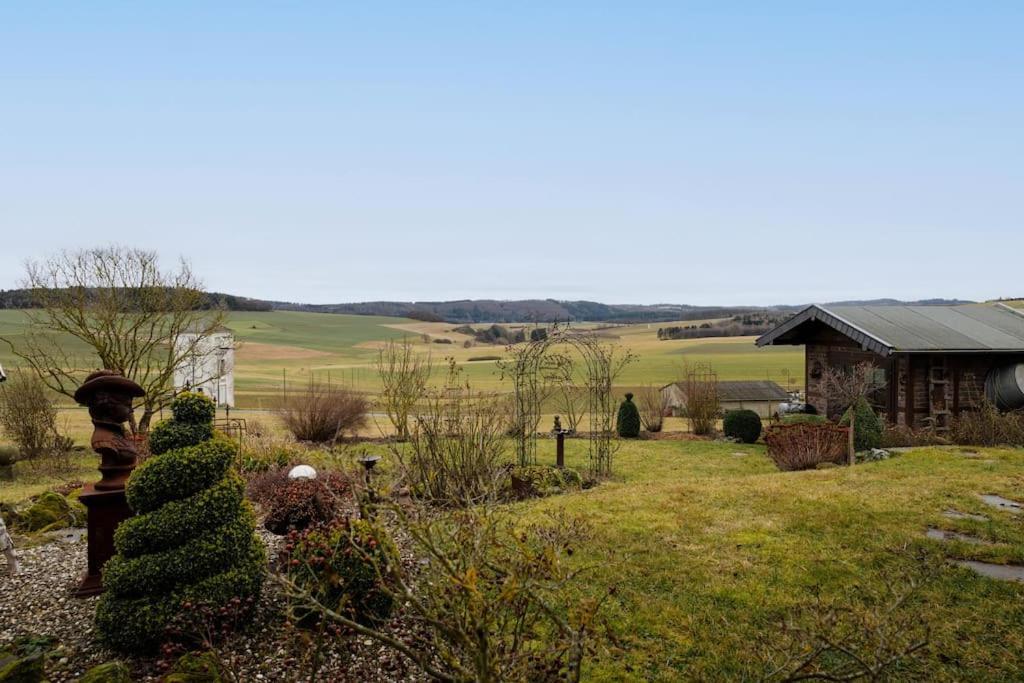 Racing-Apartment Herresbach Buitenkant foto